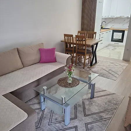 L&s Apartment